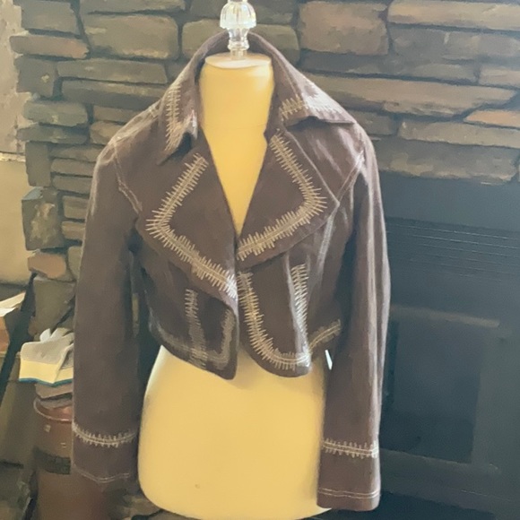 Outfit - Picture 4 of 4